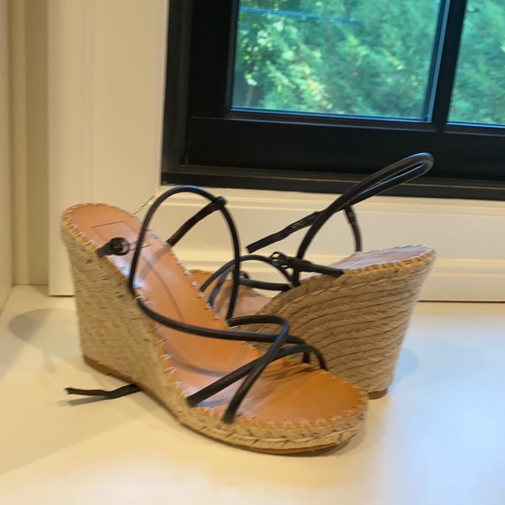 Brand new dolce vita wedges !